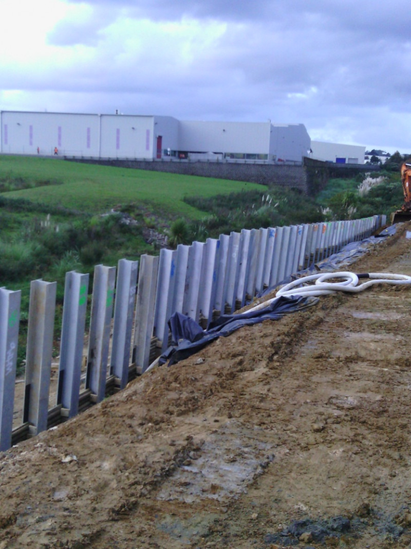 Chonny Cres I-Beam Retaining Wall